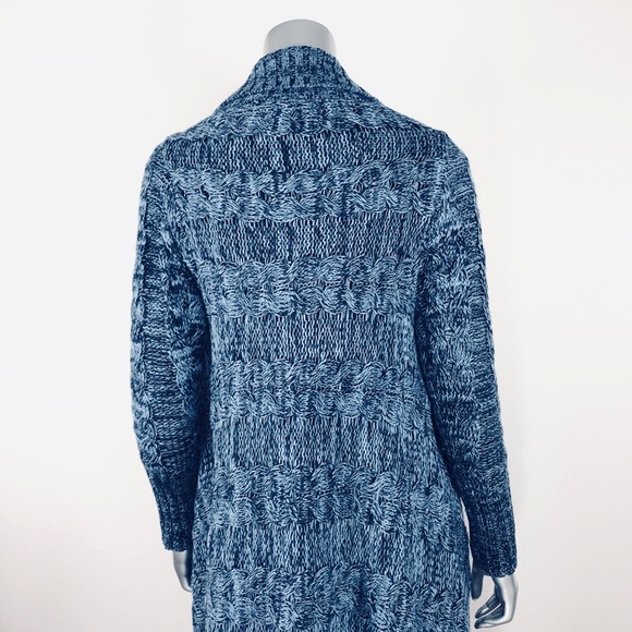 Cliche Couture Blue Cable-knit Sweater - Picture 3 of 8